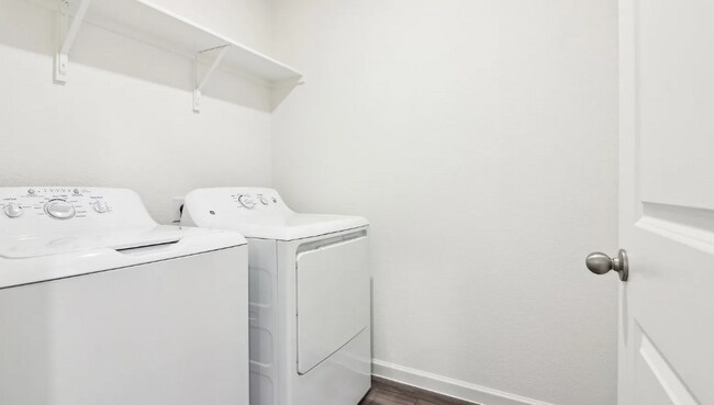 Foto del edificio - 112 Connecticut Ct