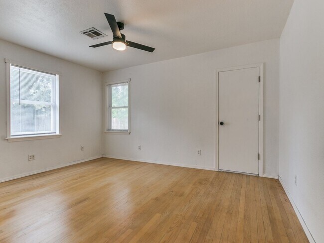 Foto del edificio - Charming 2 Bedroom Home in Oklahoma City