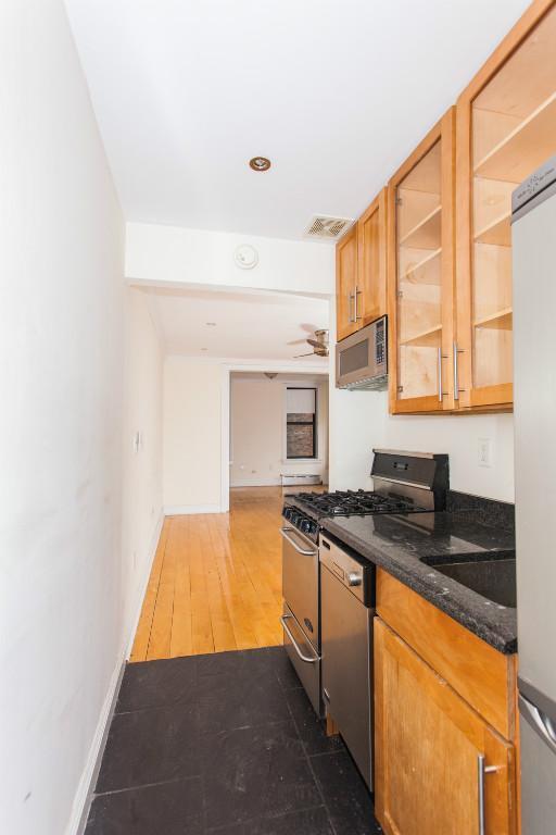 Foto principal - 110 Bedford St