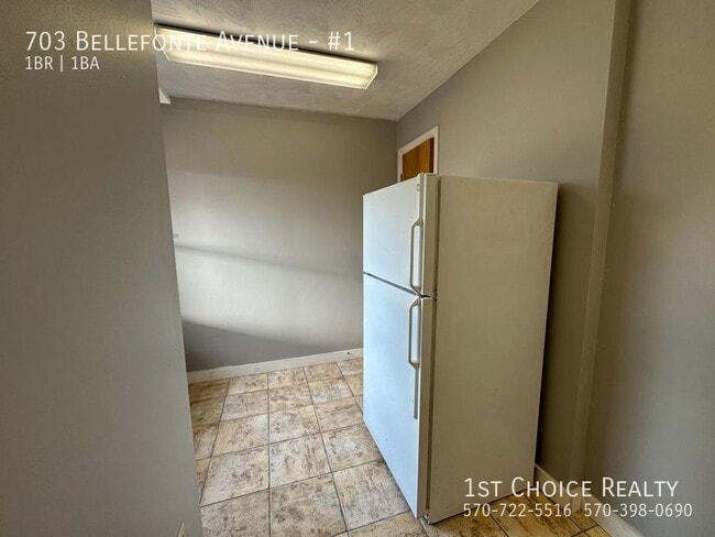 Building Photo - 703 Bellefonte Ave