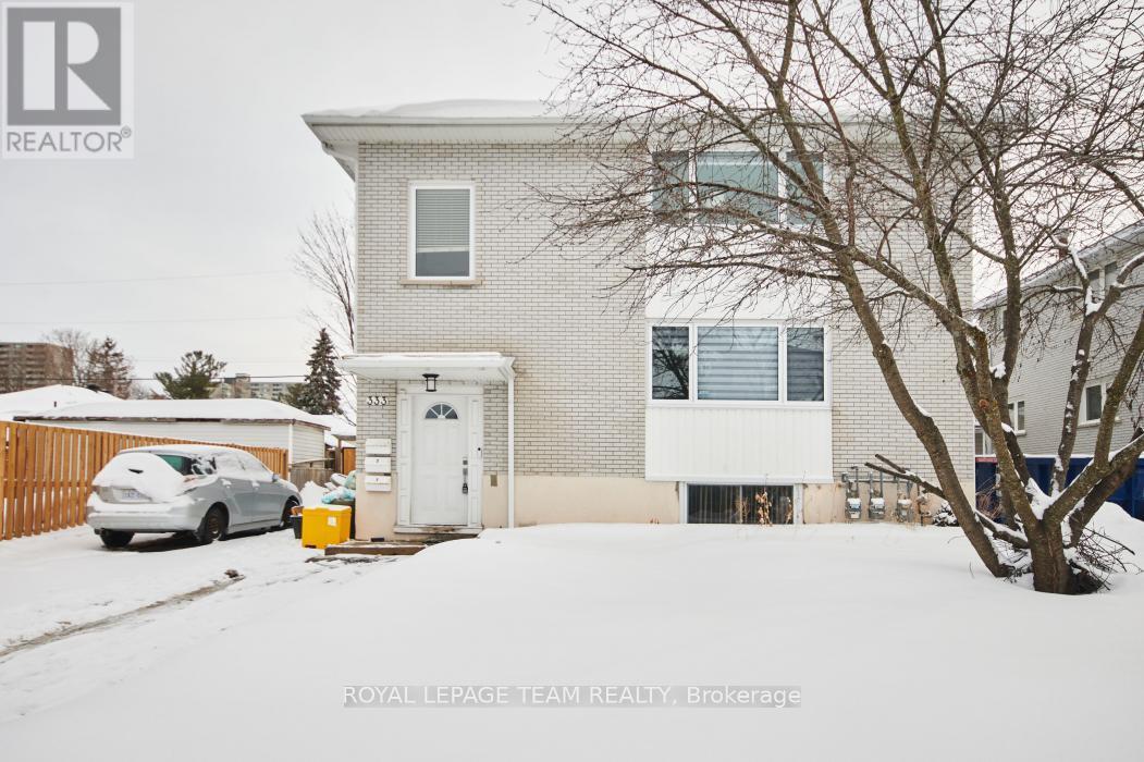 Photo principale - 333-333 Zephyr Ave