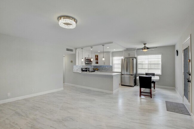 Foto del edificio - 988 Normandy Trail