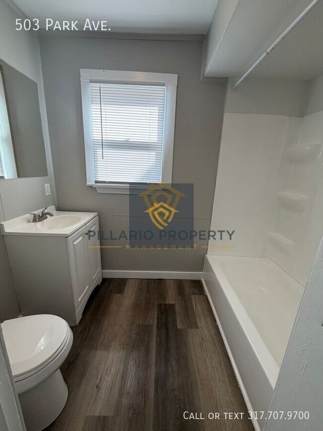 Foto del edificio - 503 Park Ave