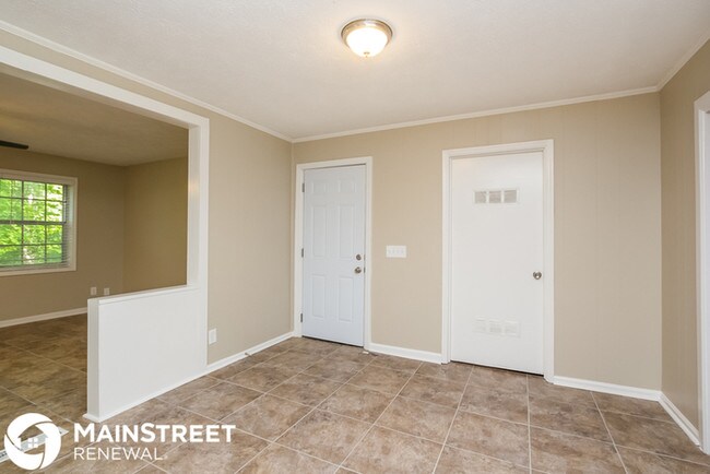 Foto del edificio - 399 Shady Brook Dr