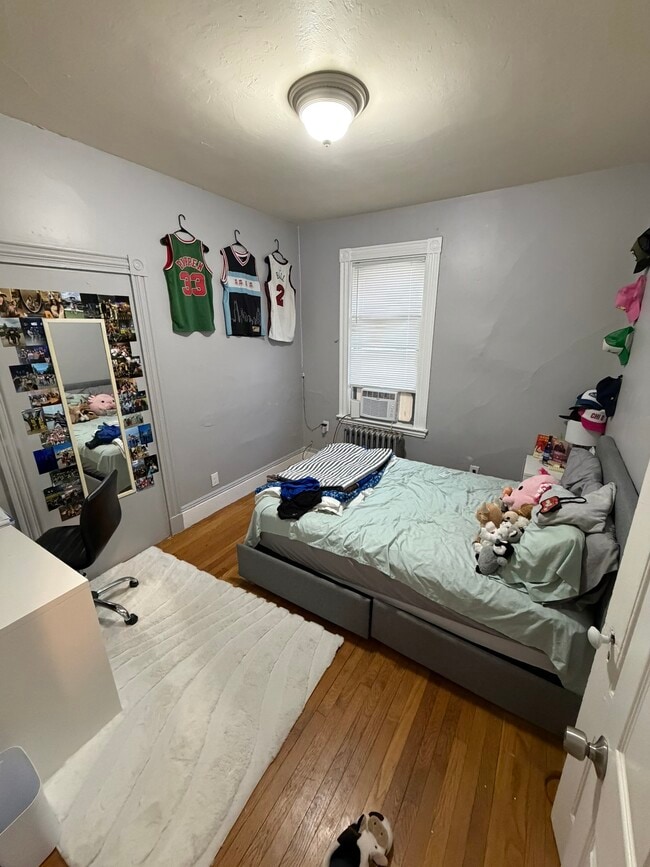 Foto del edificio - 121 Hillside St