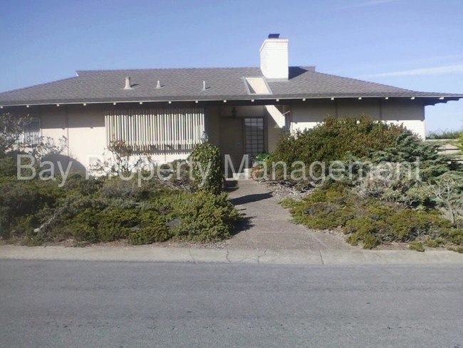 Building Photo - Carmel Meadows Gem - Rent Reduced!