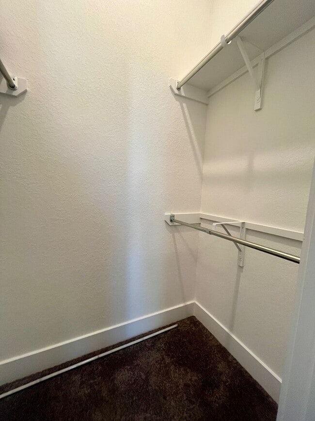 Building Photo - *Ask About Move In Special* Spacious 4 Bedroom / 4 Full Bath Home w/ Media Room & Loft ~ Imagine ...