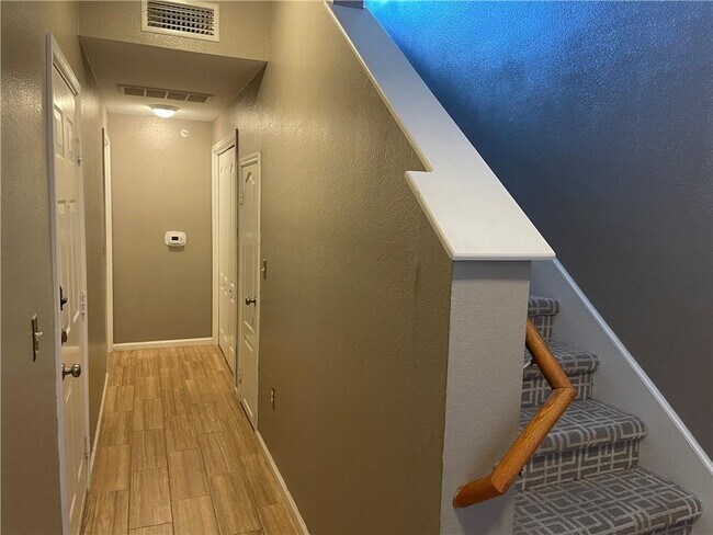 Foto del edificio - 11203 Ranch Rd 2222