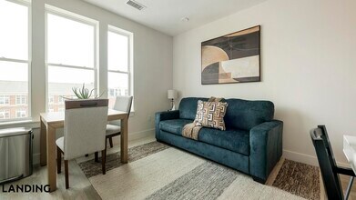 Building Photo - 2005 11th St NW