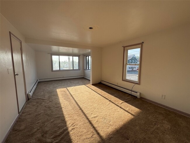 Building Photo - 201 Squires Ave