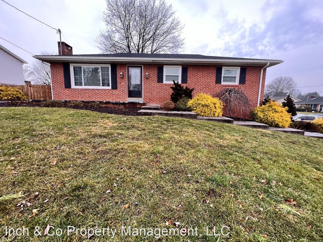 Foto principal - 3 br, 1 bath House - 2301 Derry Rd