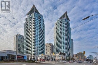 Building Photo - 1-1201 Elm Dr W
