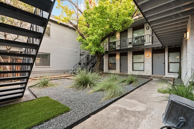 Building Photo - Dream Montrose - 3412 Graustark Street