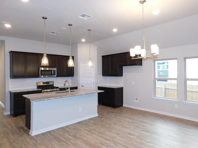 Building Photo - 1349 Oyster Creek
