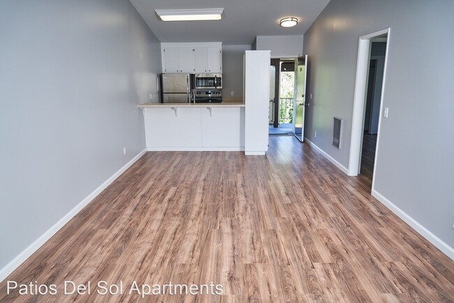 Building Photo - 220 Ladera St