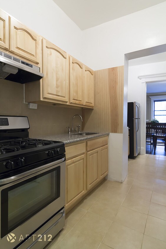 Primary Photo - 54 W 89th St