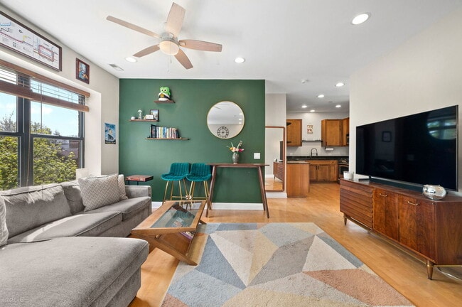 Foto del edificio - 5138 N Winchester Ave