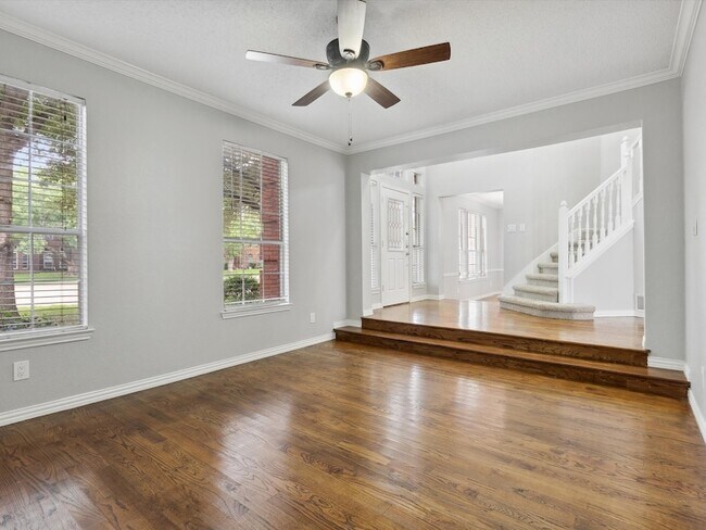 Foto del edificio - 205 Bayou Ct