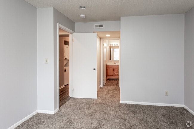 2BR E - Master Bedroom - Wellington Apartments