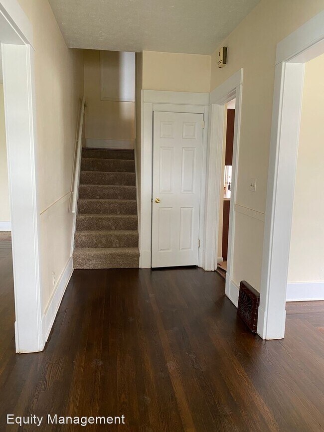 Building Photo - 3 br, 2 bath House - 44 Crumlin Ave.