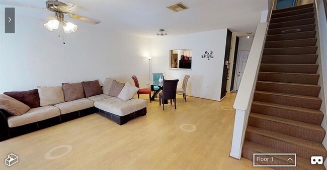 Foto del edificio - 3212 Holly Hall St