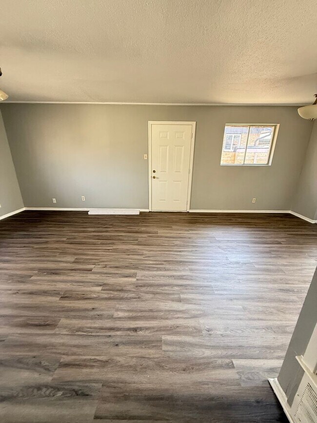 Foto del edificio - Magnolia Drive