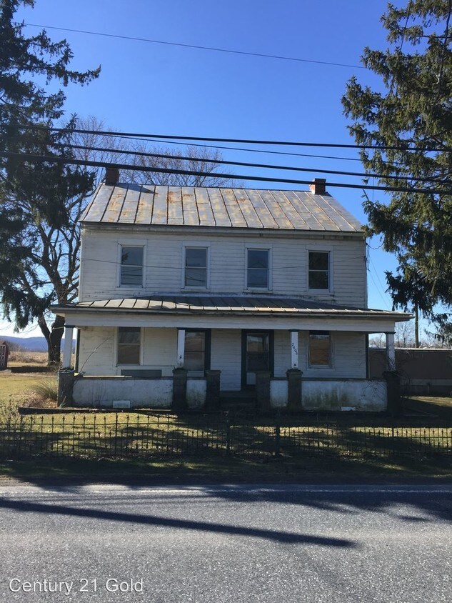 Primary Photo - 3 br, 2 bath House - 2406 Moselem Spring Rd