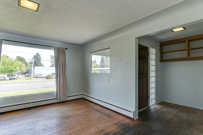 Building Photo - Tumwater Rambler