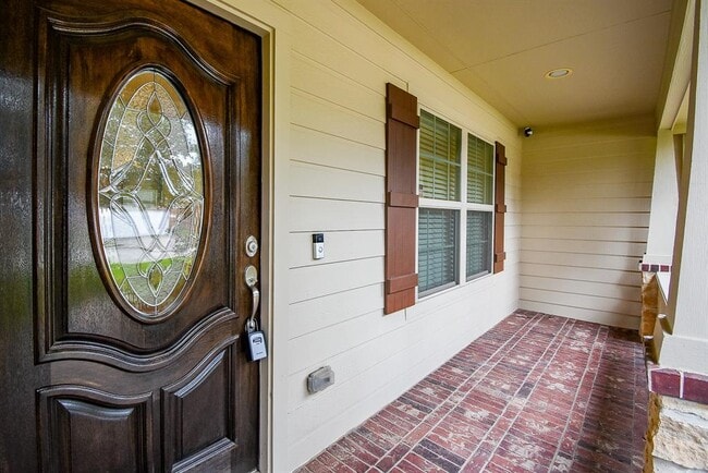 Building Photo - 231 S Lantana Cir