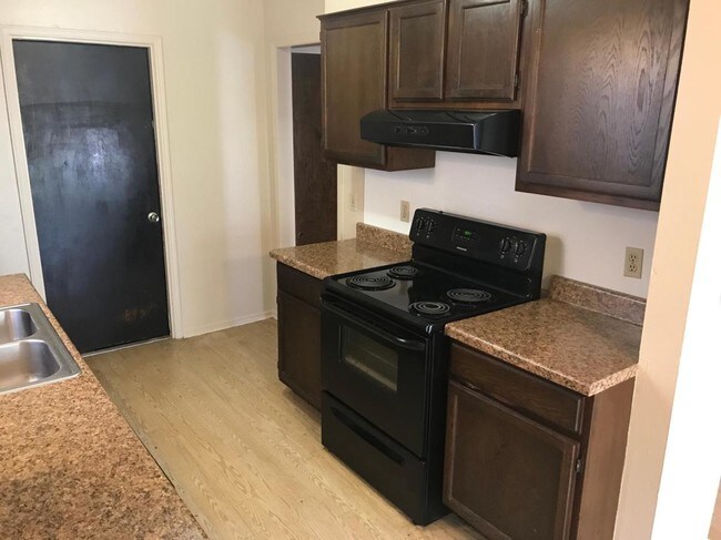 Building Photo - 6539 Lyrewood Ln
