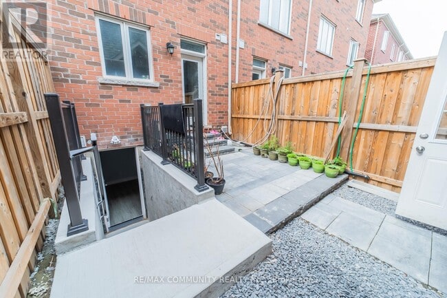 Building Photo - 59 Jolly Way