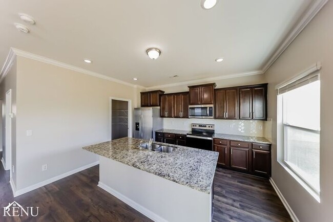 Building Photo - 12561 Downing Drive