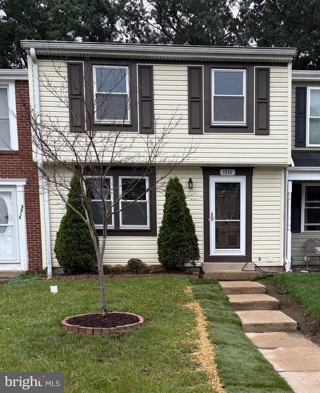 Foto principal - 3621 Chadwick Ct