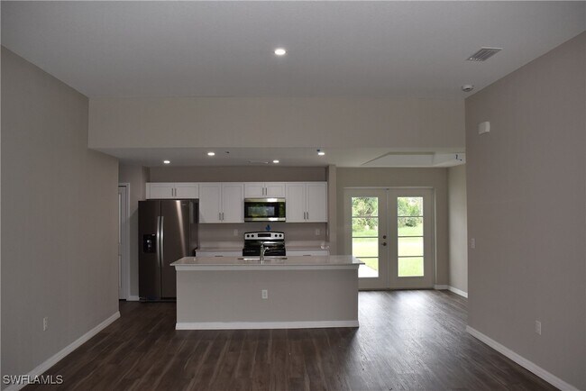 Building Photo - 152 Red Cedar Park