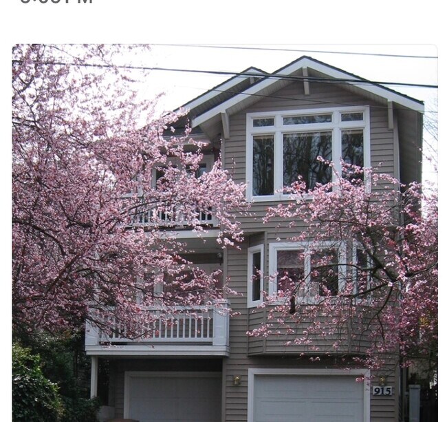 Building Photo - 915 W Newell St