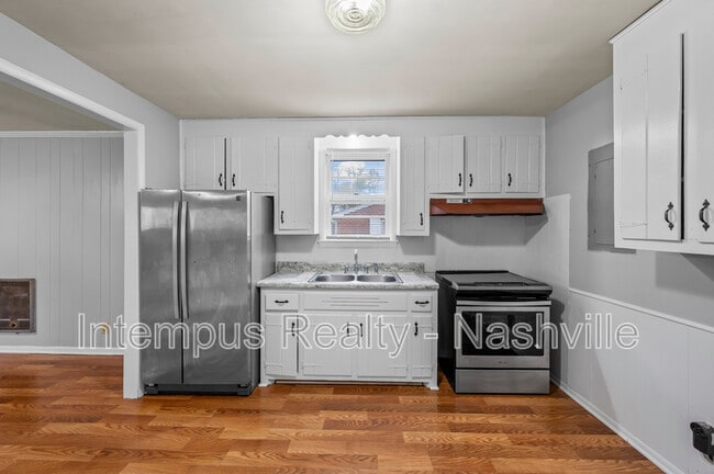 Building Photo - 114 Old Trinity Ln