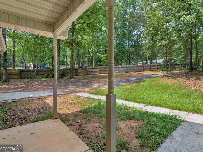 Foto del edificio - 520 Butler Bridge Dr