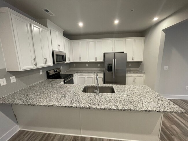 Building Photo - 2763 Lassen Dr UNIT A, Henrico, VA 23294