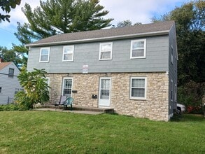 Building Photo - 833 Beach Ave