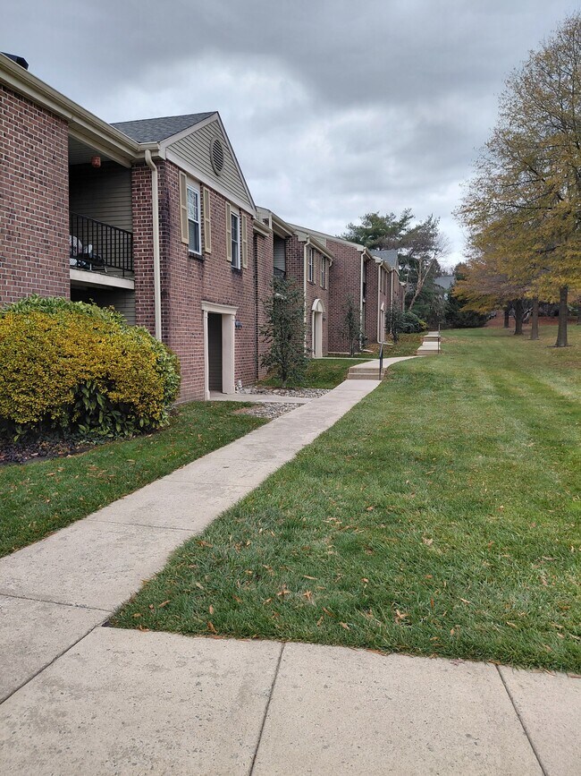 Photo - 93 Ramsgate Ct Apartment