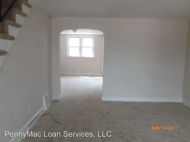 Building Photo - 7620 Sherwood Rd