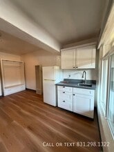 Building Photo - 10110 Soquel Dr