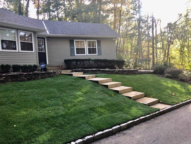 Foto del edificio - 16 Wilafra Pl