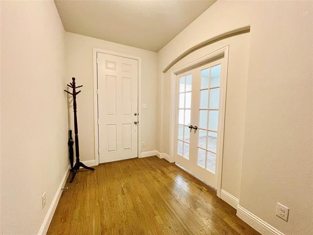 Building Photo - 5644 Salt Springs Dr