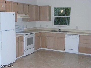 Foto del edificio - 6560 Sandalwood Ln