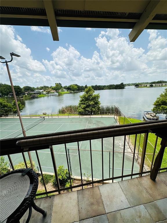 Foto principal - 614 Orange Dr