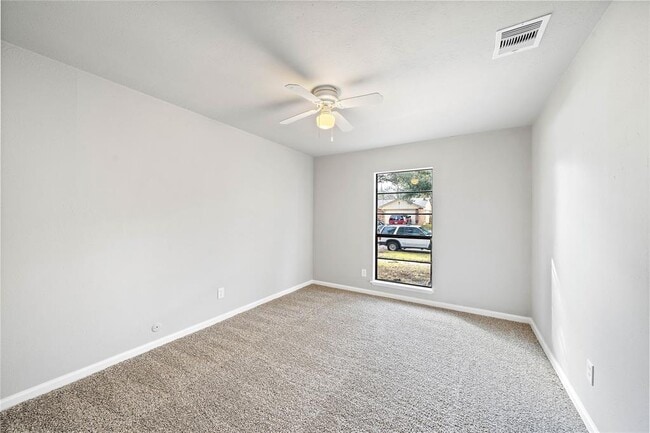 Building Photo - 4406 Kacee Dr