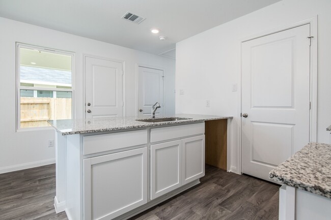 Building Photo - 12066 William Trails Cir