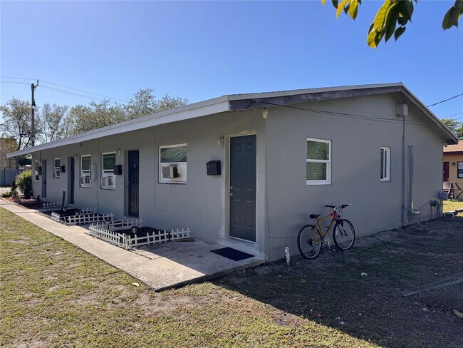 Building Photo - 2721 NW 1st St