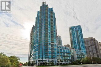 Building Photo - 220 Burnhamthorpe Rd W